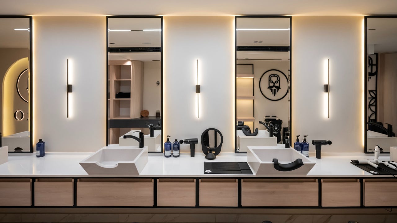 VIRO Barbershop Dabouq