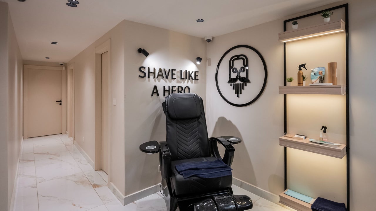 VIRO Barbershop Dabouq