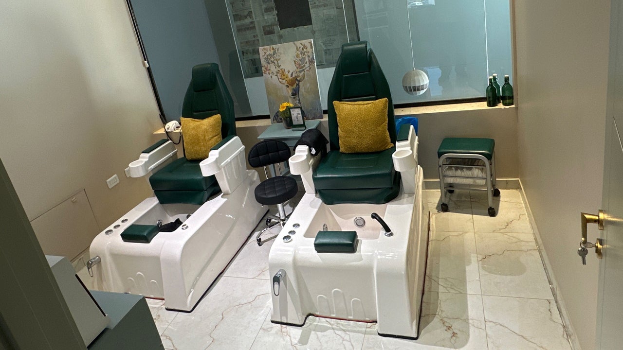 Roots spa