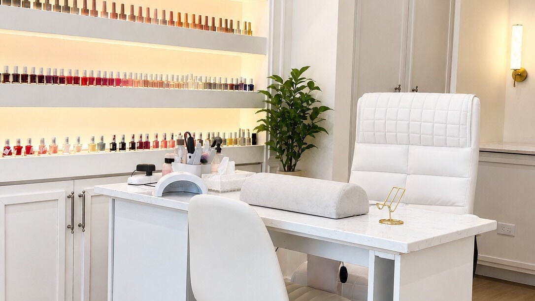 Signature Nails