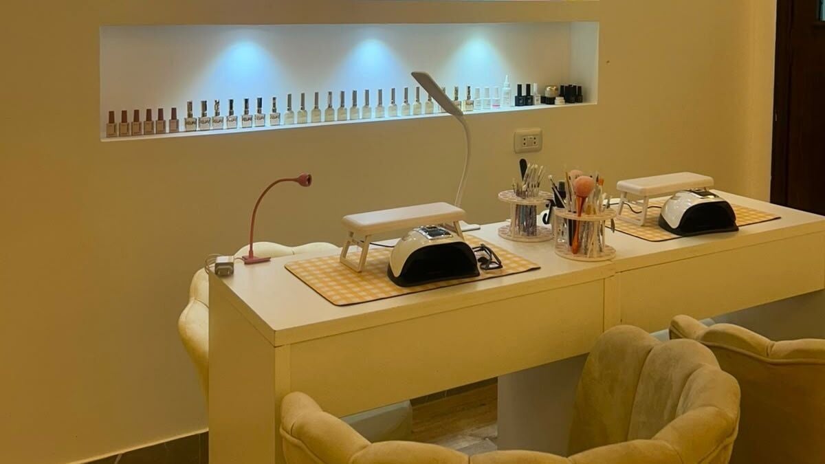 The Nailz Lab