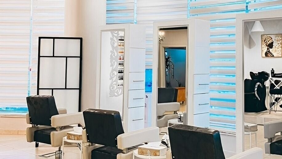 La Spa Beauty Lounge