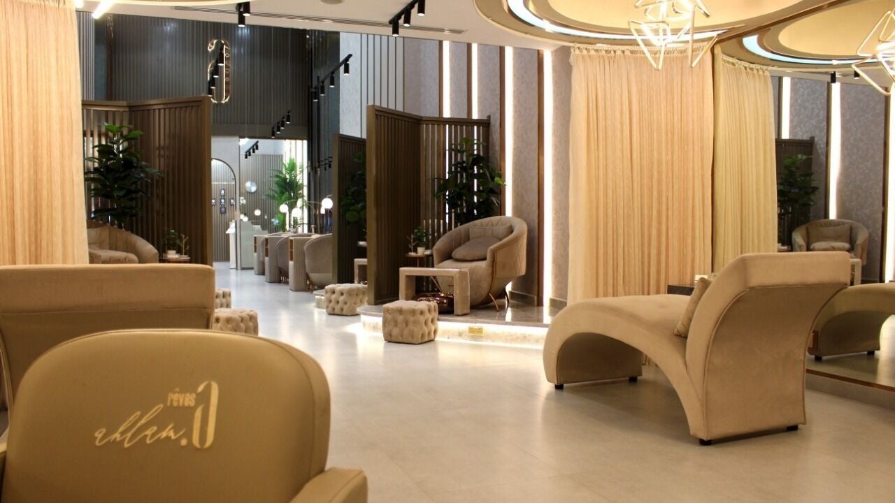 Ahlam Reves Beauty Salon