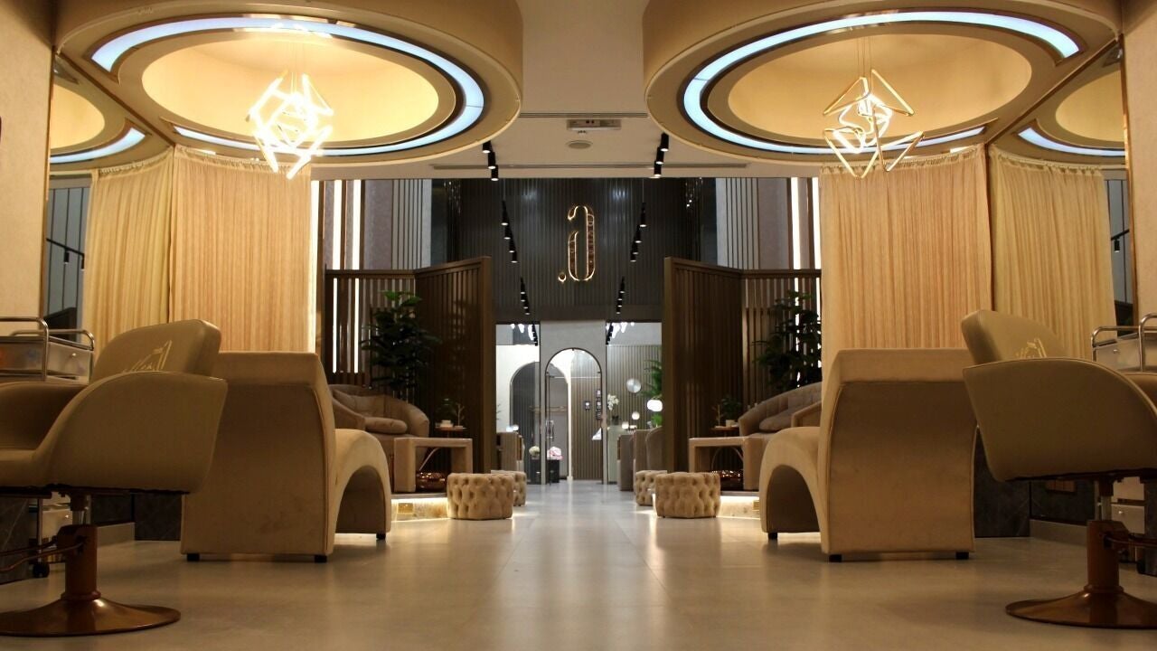 Ahlam Reves Beauty Salon
