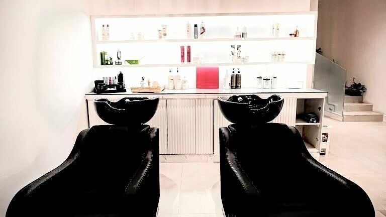 Pearl Box Salon - صالون صندوق اللؤلؤ