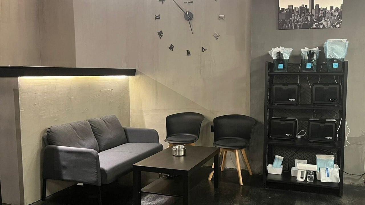 Obai Salon I صالون أبي