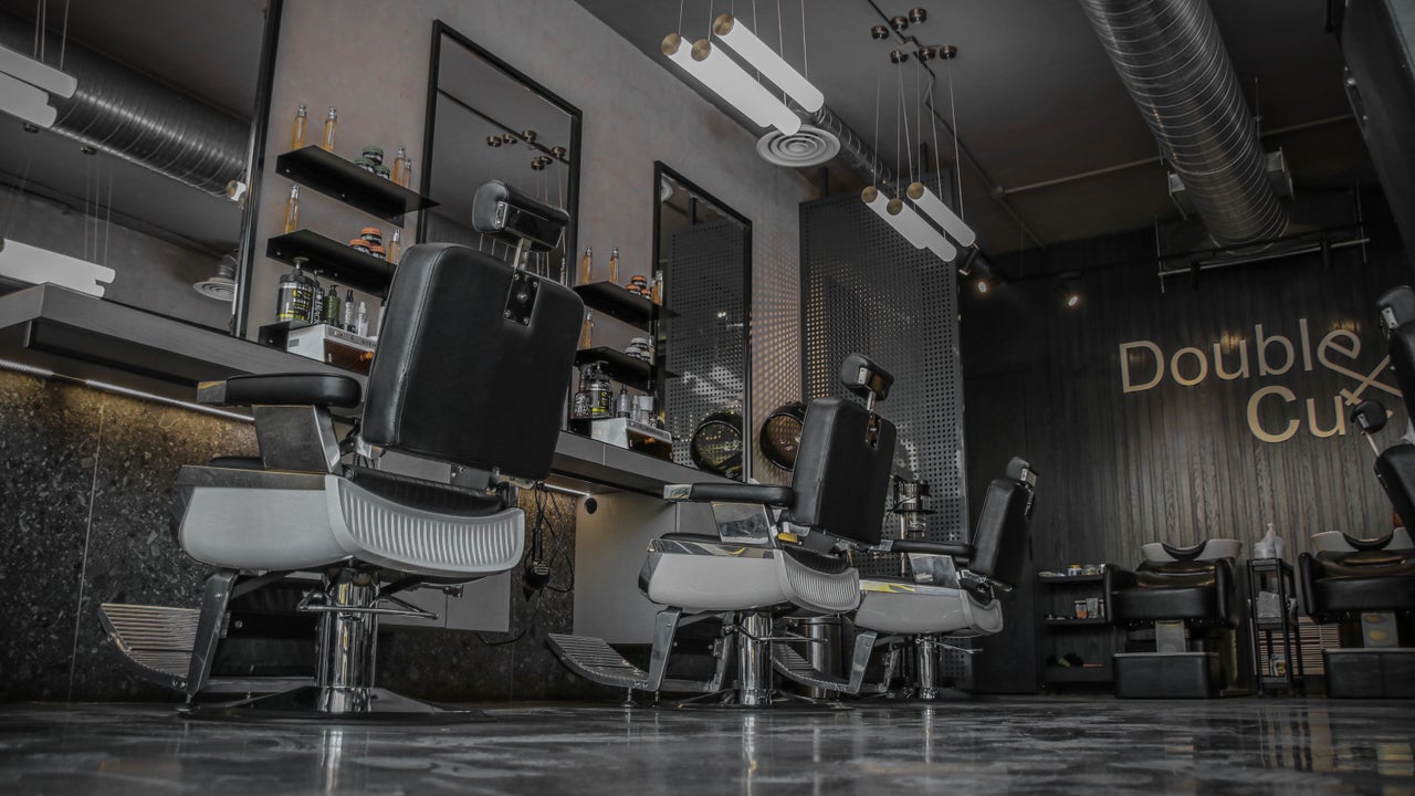 Double Cut Barbershop | صالون دبل كت