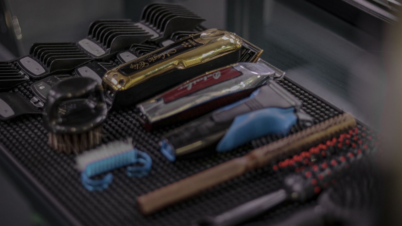 Double Cut Barbershop | صالون دبل كت