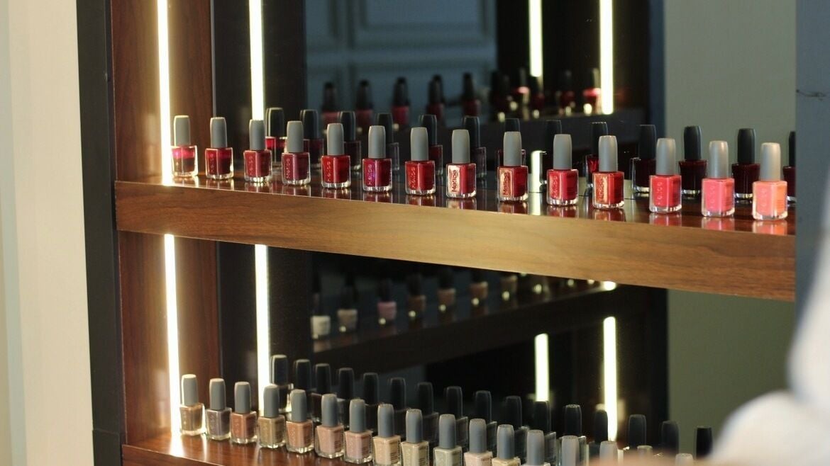 Bee Spa | Nails & Hair