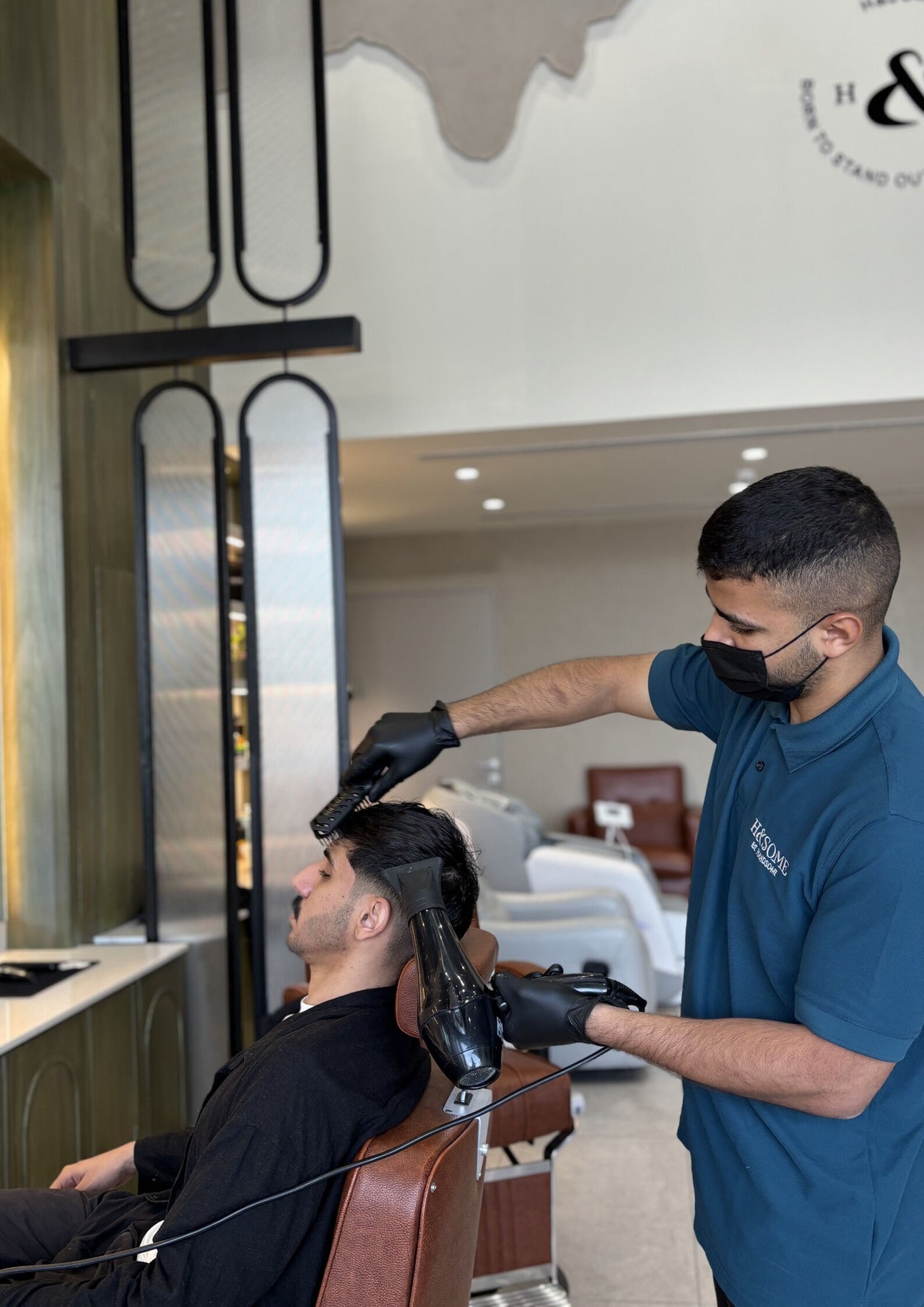 صالون هاندسم  | Handsome barbershop