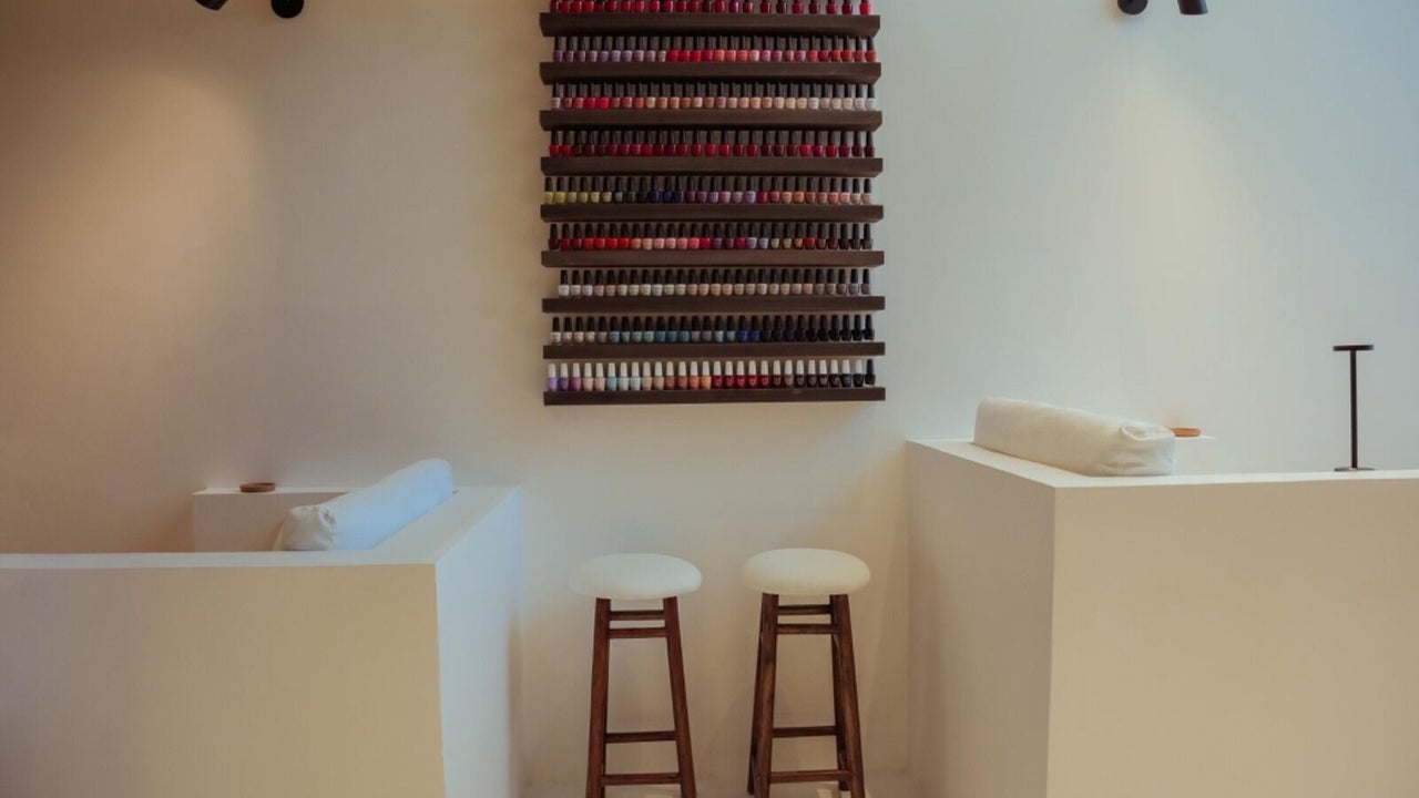 Nails & Co By Oia Downtown