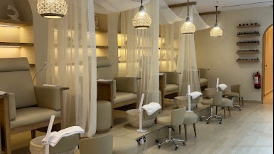 Arum Beauty Salon - صالون اروم