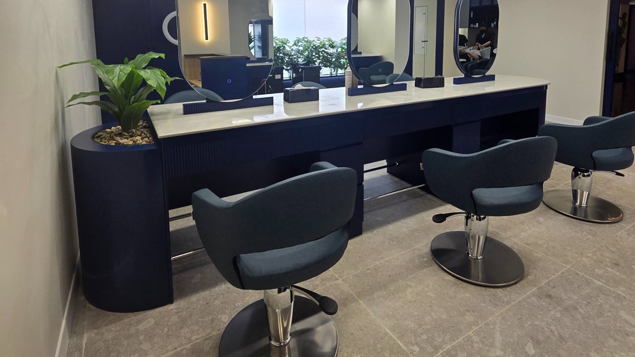 Supernova Salon Olaya