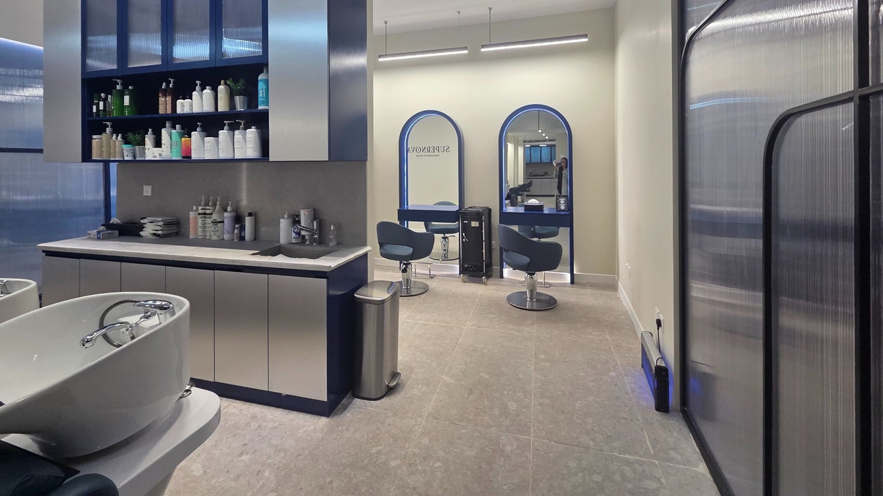 Supernova Salon Olaya