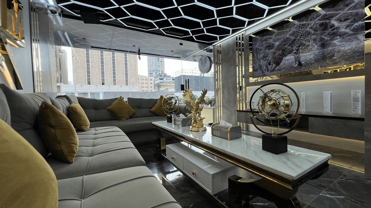 Team salon shaving & Spa Olaya Area