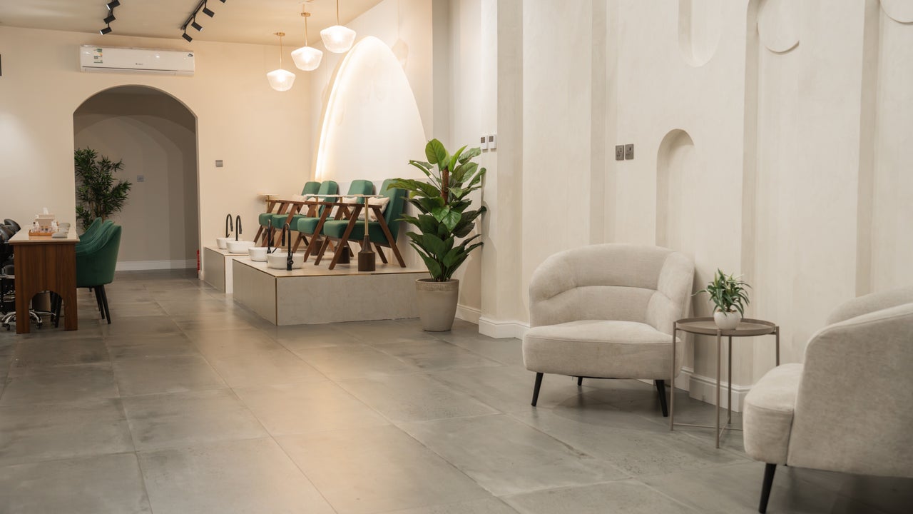 Arches Beauty Center