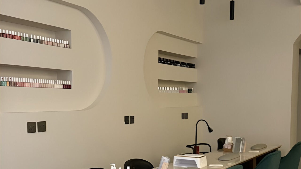 Arches Beauty Center