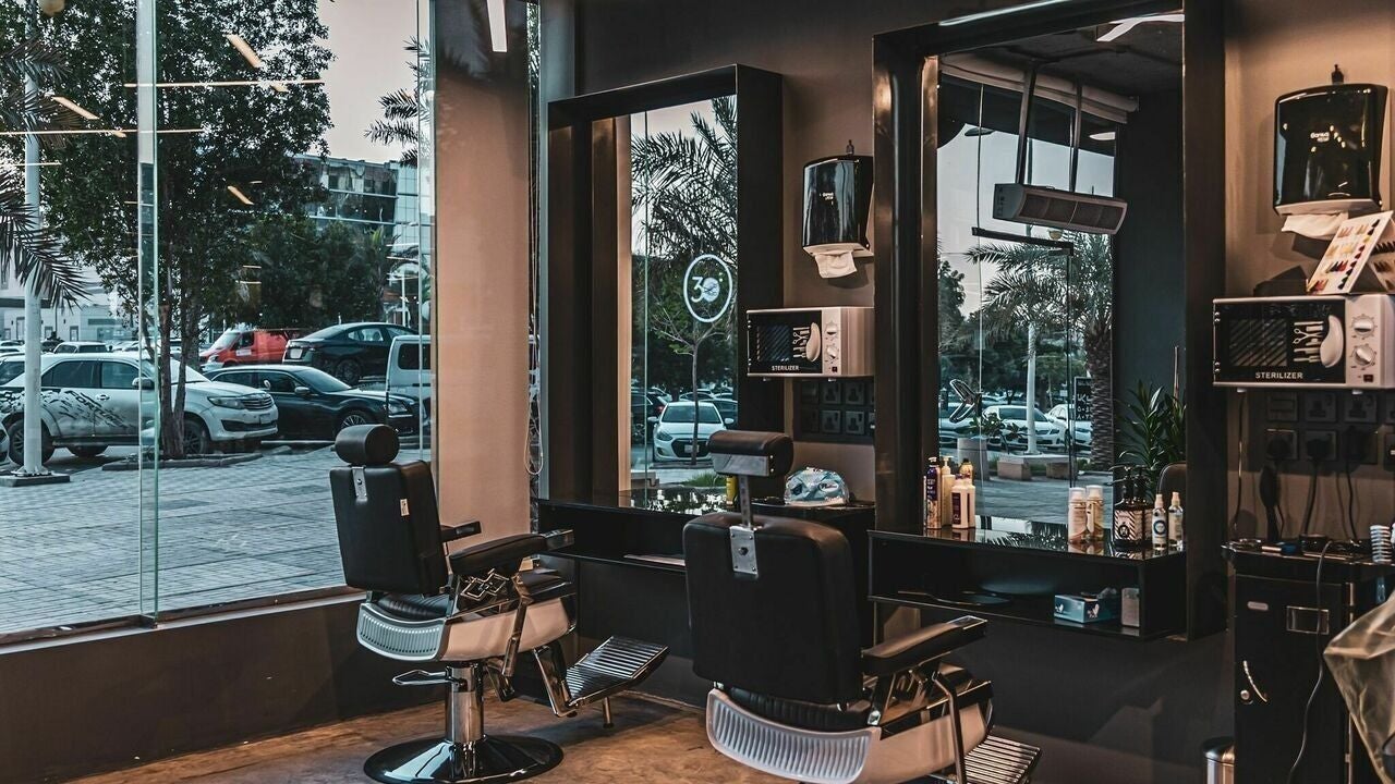 Almahdiyah 30 Degrees Barbershop