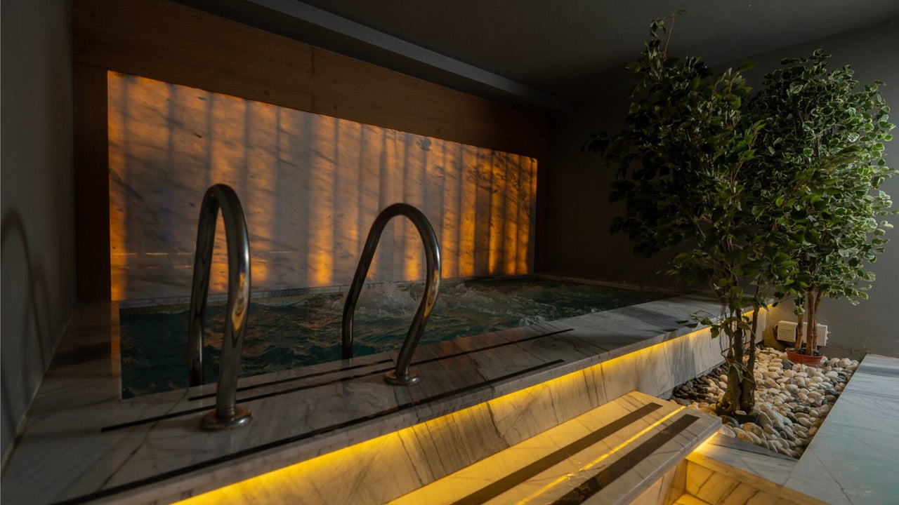 Aurora Spa Alnarjis I أورورا سبا النرجس