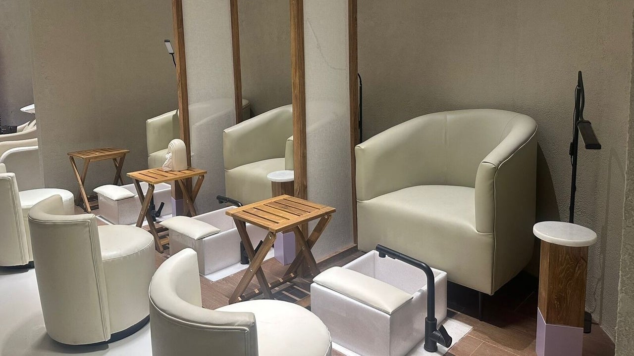 Areen Beauty Salon