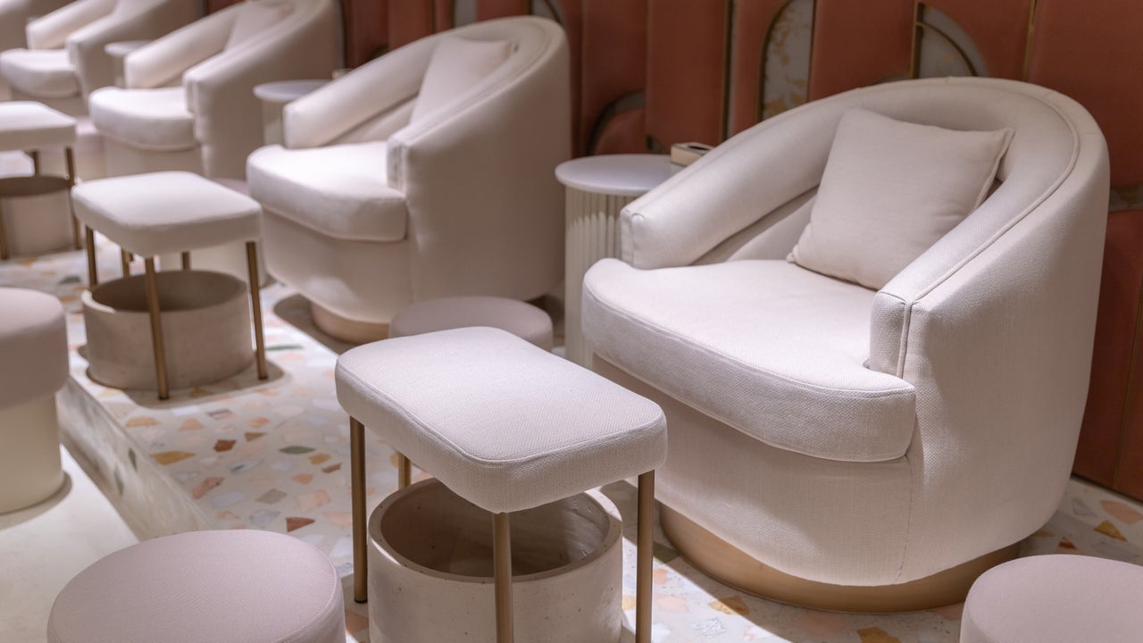 PURE Nail Spa