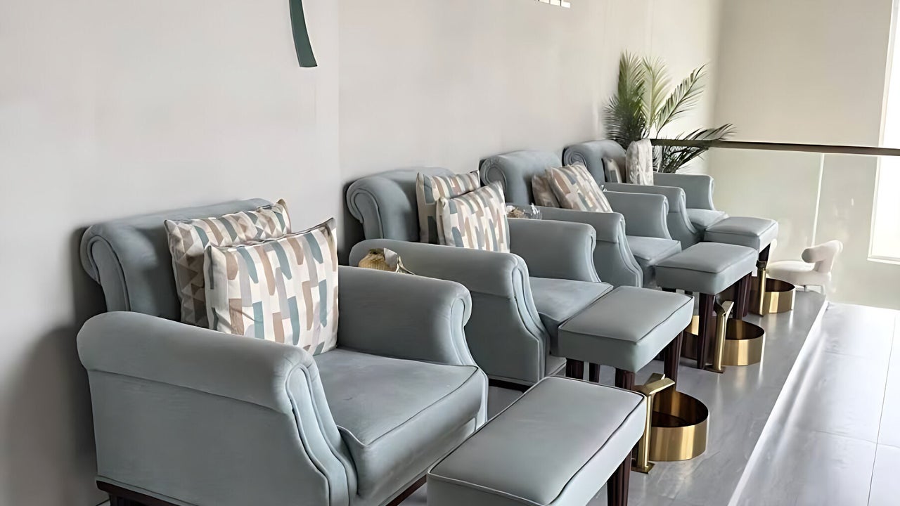 Summer Breeze Salon & Spa