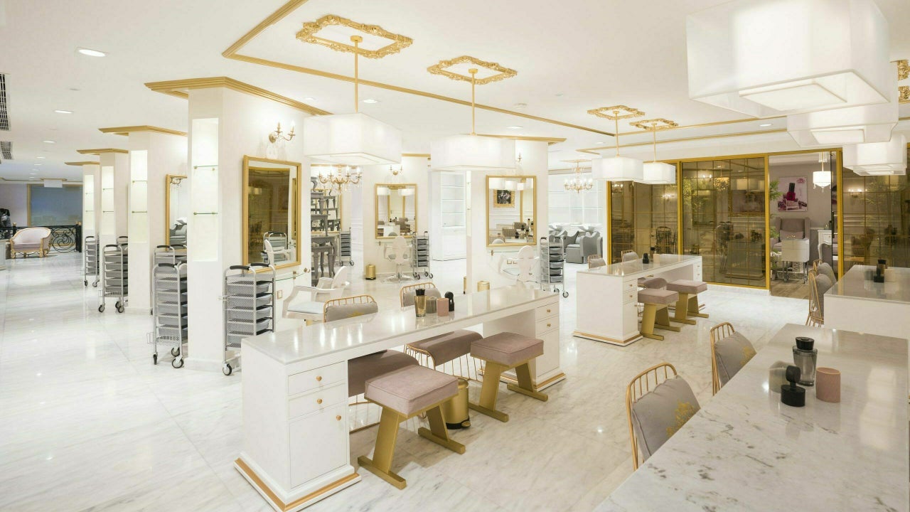 Eugénie Salon