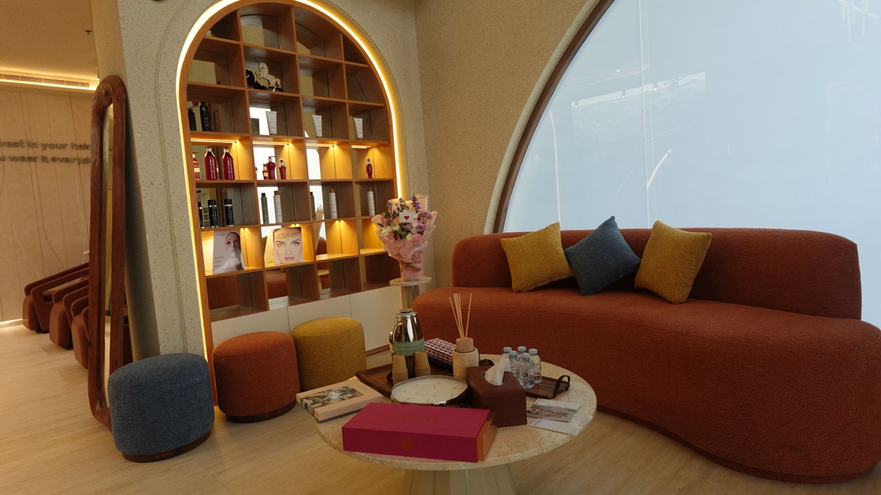 Beautiholic Salon