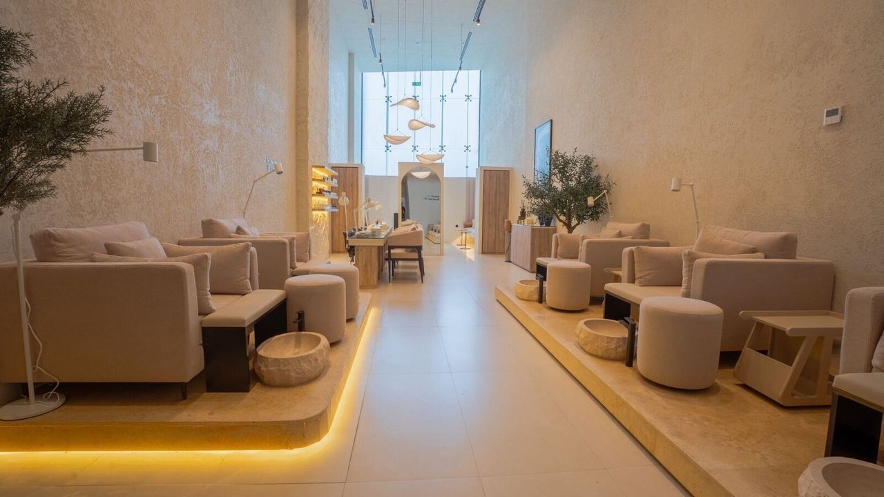 Krasota Nail Salon