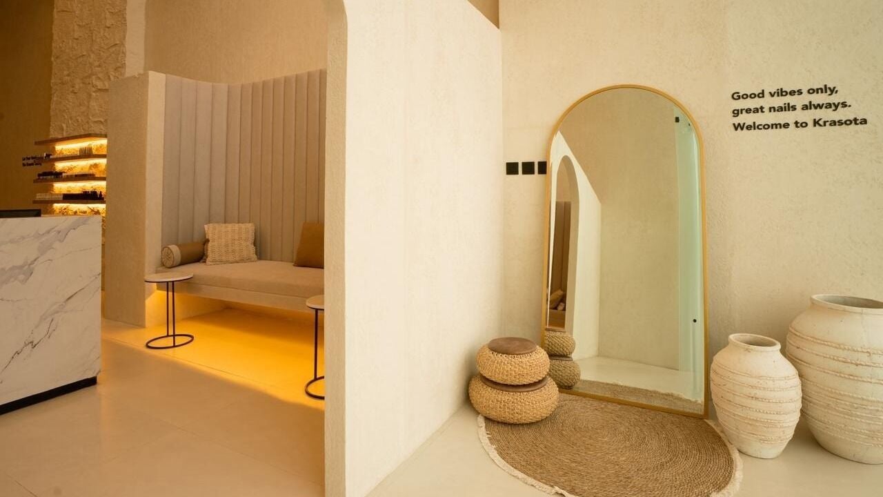 Krasota Nail Salon