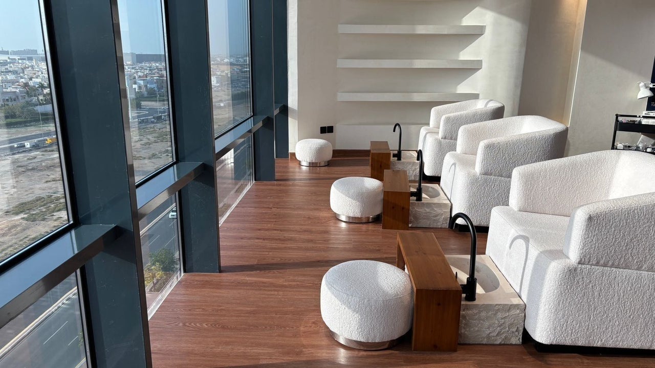 Triple Salon