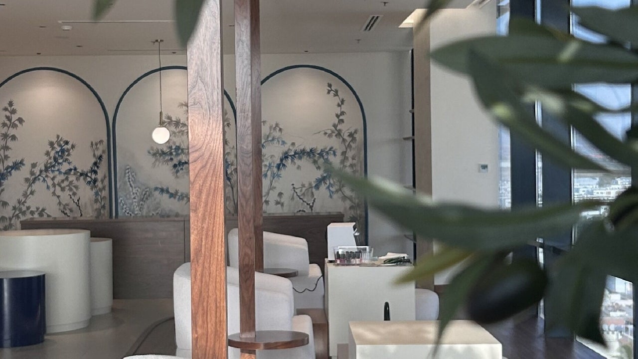 Triple Salon