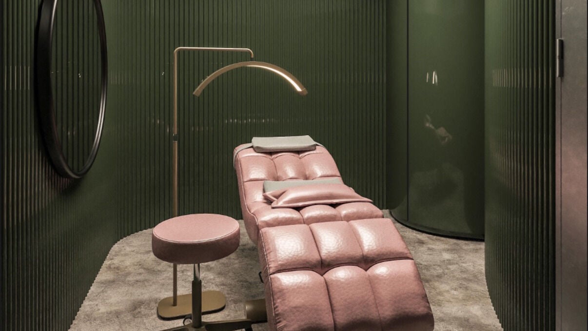December Salon - Malqa Branch