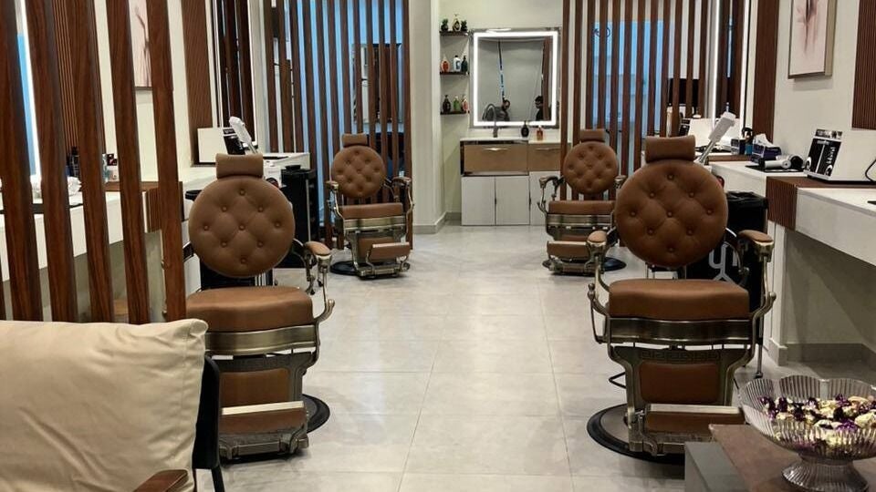 صالون أسطر للحلاقة - Astur Barbershop