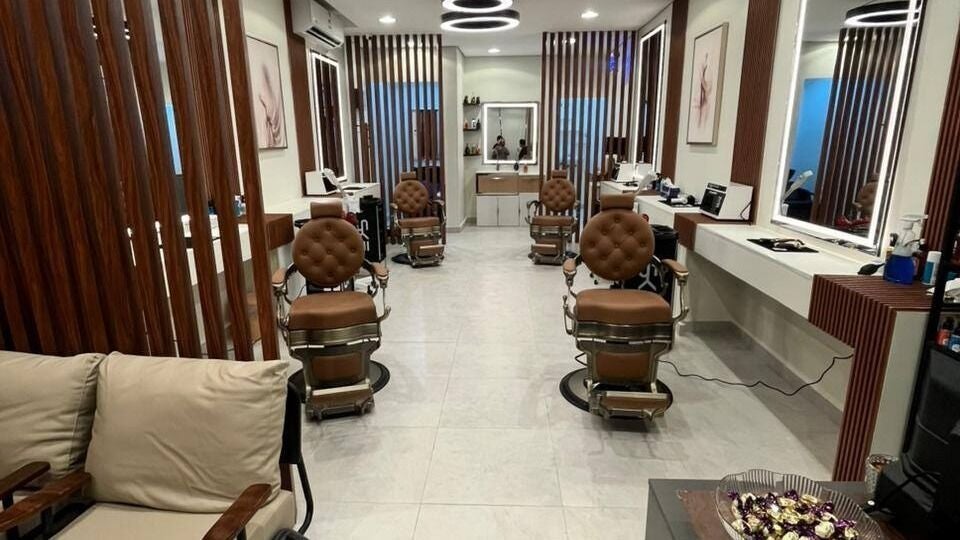 صالون أسطر للحلاقة - Astur Barbershop