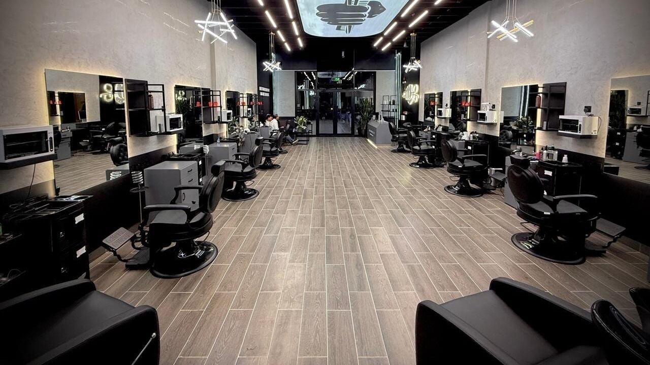 Legendary Cuts Barbershop