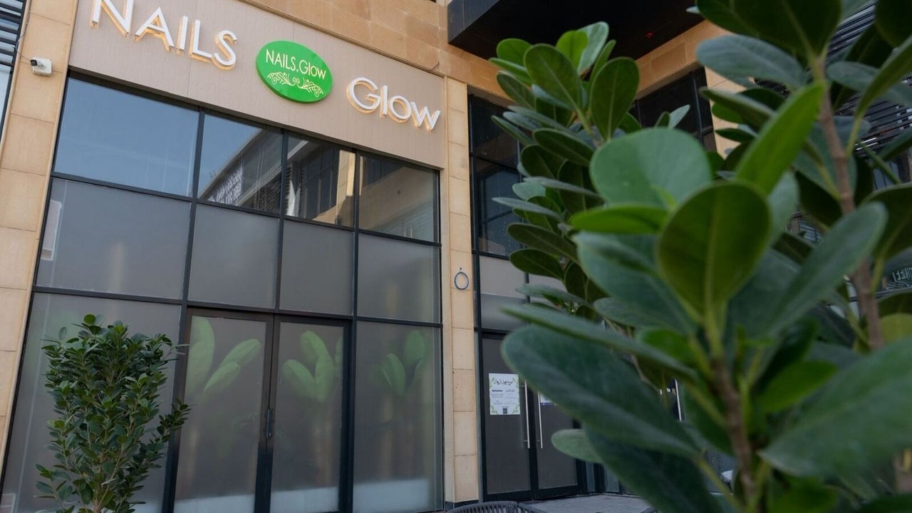 Nails Glow Spa & Salon Al Rawdah