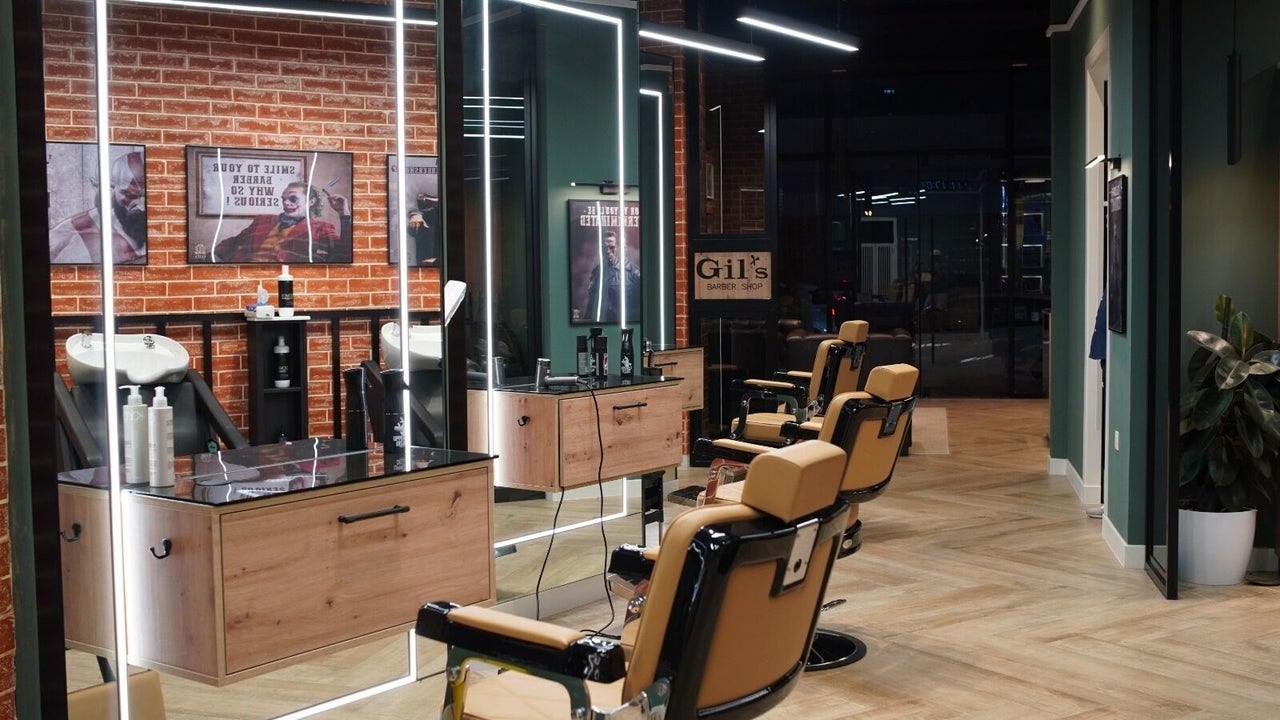 Gil’s Barbershop