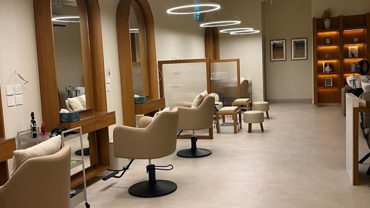NAY SALON