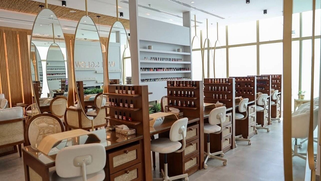 Nails Glow - Ar Rabwah