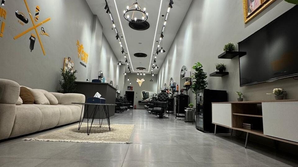 V Cut Barbershop