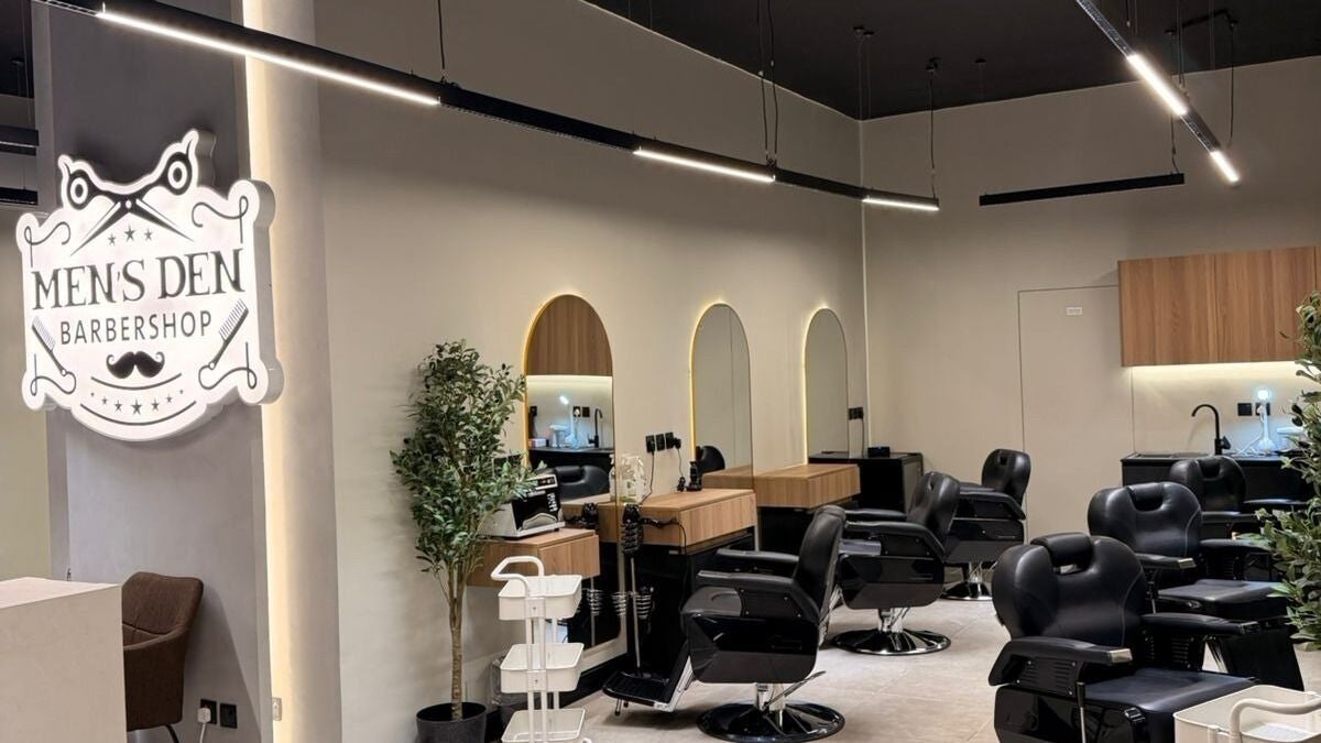 Men's Den Barbershop صالون عرين الرجال