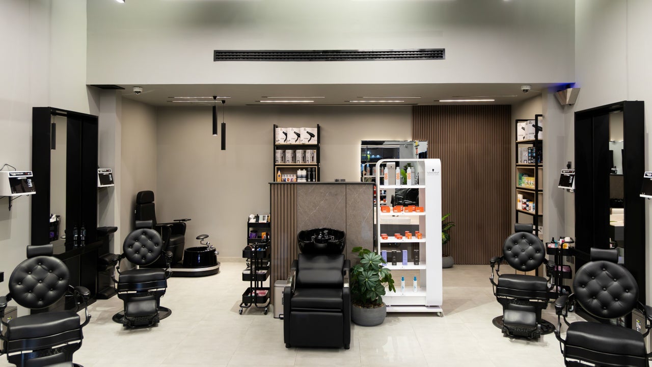 The Address Barber | صالون العنوان الرمال
