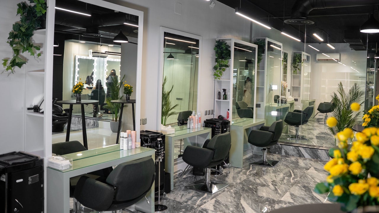 Dee Beauty Salon صالون دي للجمال
