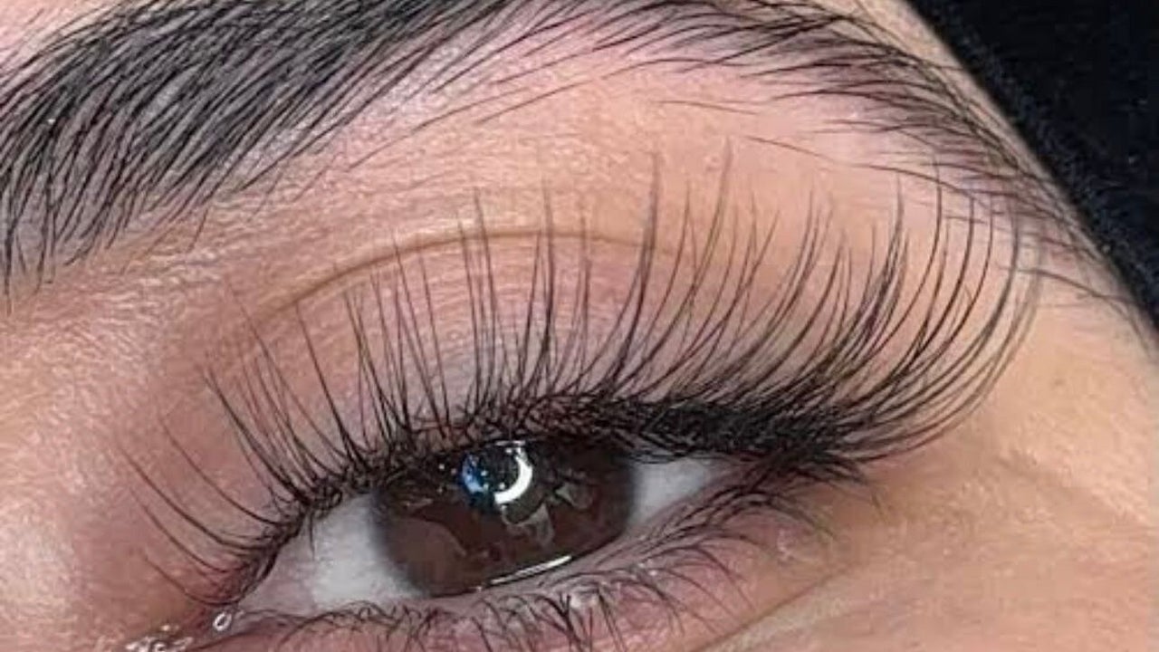 Ash Lash