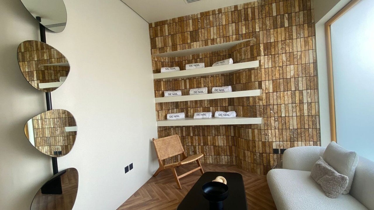 Re Nail Spa