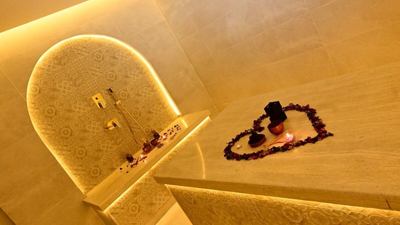 اسرار جمال الأنوثة