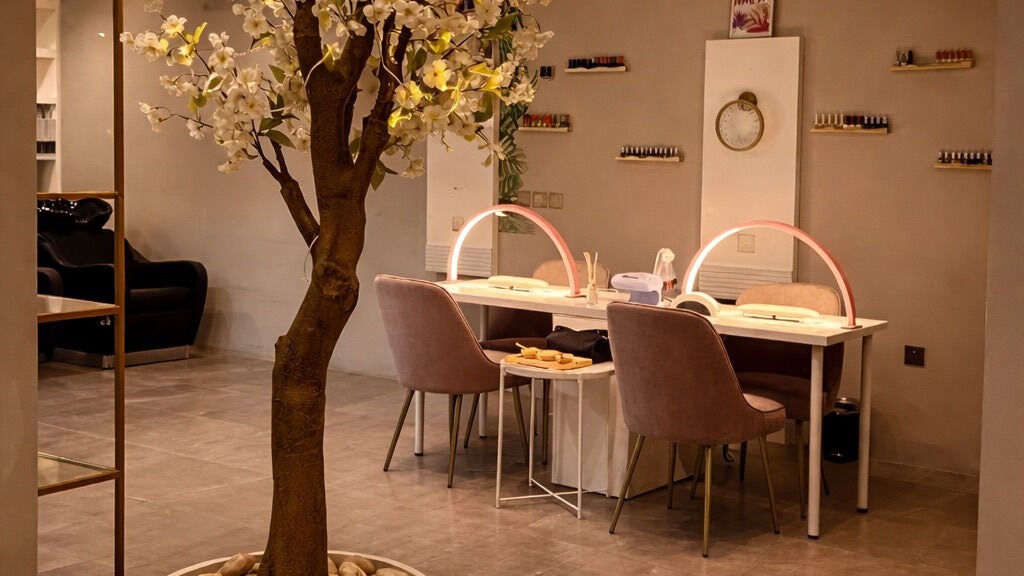 Aurora Beauty Lounge