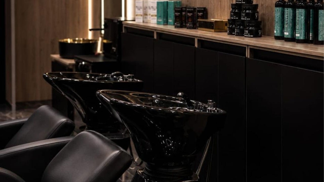 7 SHOT SALON