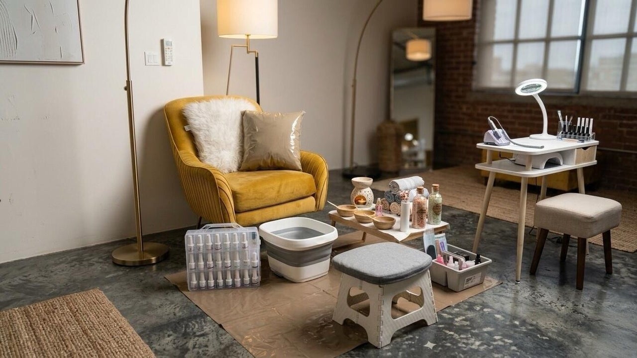 Anaqa Beauty Spa - Home Service
